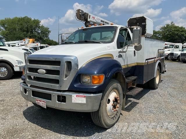 Ford F-750 Közúti karbantartó haszongépek