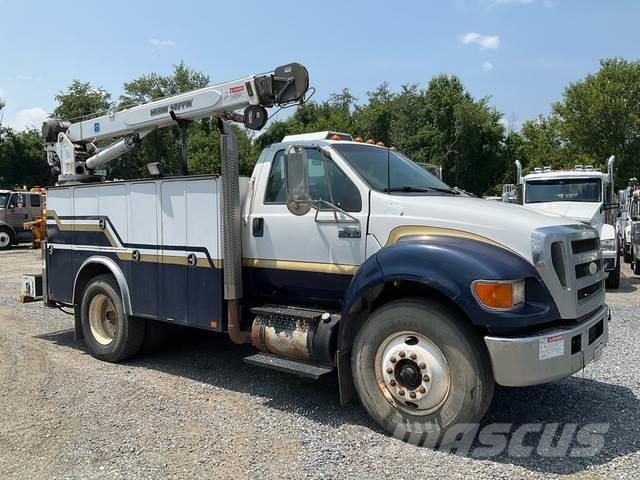 Ford F-750 Közúti karbantartó haszongépek