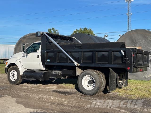 Ford F-750 Billenő teherautók