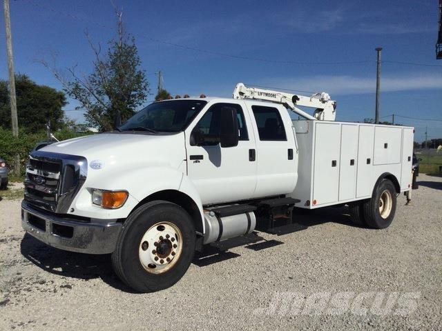 Ford F-750 Közúti karbantartó haszongépek