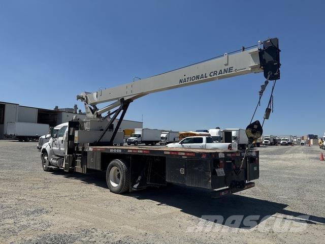 Ford F-750 Egyéb
