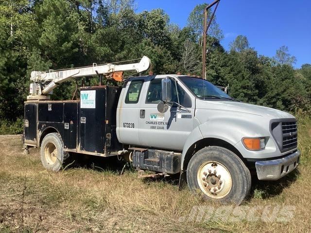 Ford F-750 Közúti karbantartó haszongépek