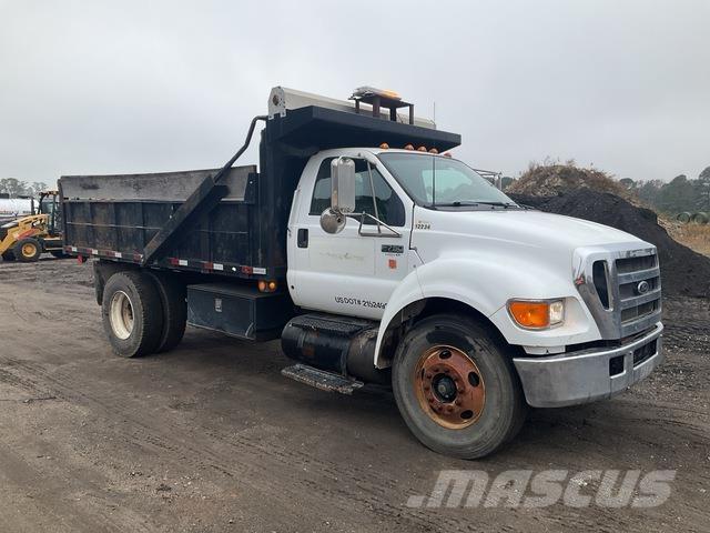 Ford F-750 Billenő teherautók