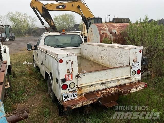 Ford F350 Kis teherszállító/Platós kocsi