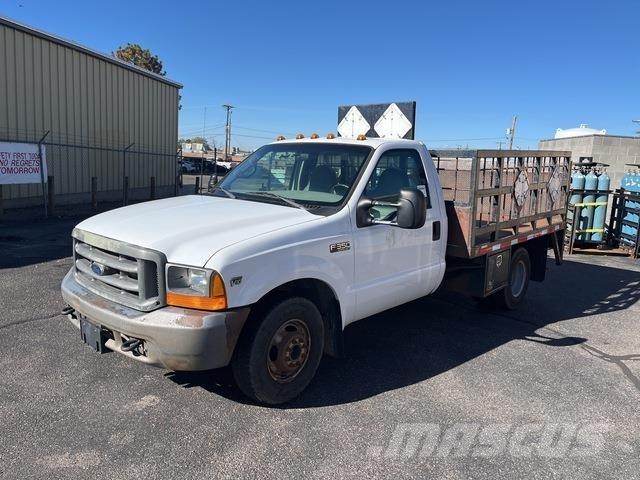 Ford F350 Platós / Ponyvás teherautók