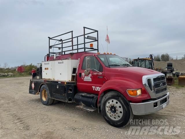 Ford F650 Tartályos teherautók