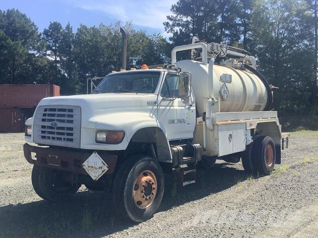 Ford F800 Vákuum teherautok