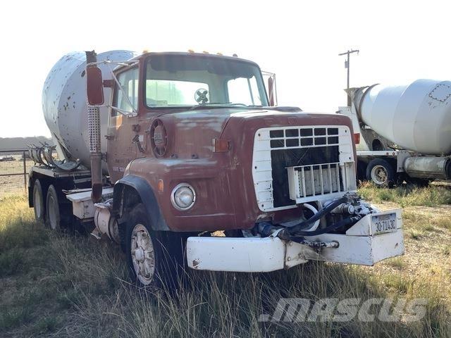 Ford L8000 Egyéb