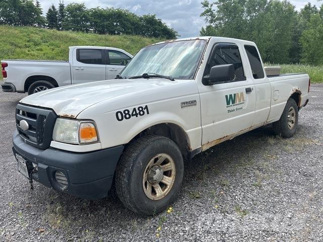 Ford Ranger Kis teherszállító/Platós kocsi