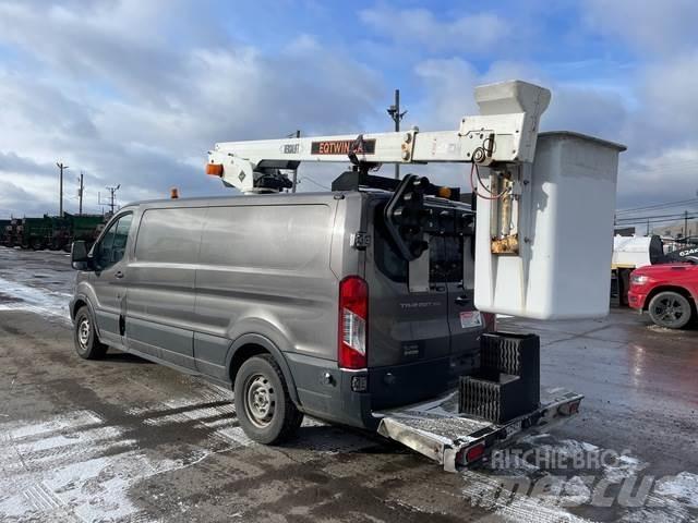Ford T350 Teherautóra szerelt emelők és állványok