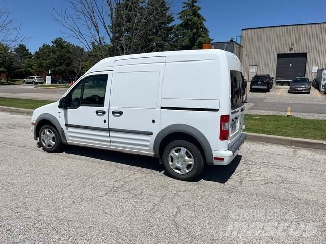 Ford Transit Transporterek