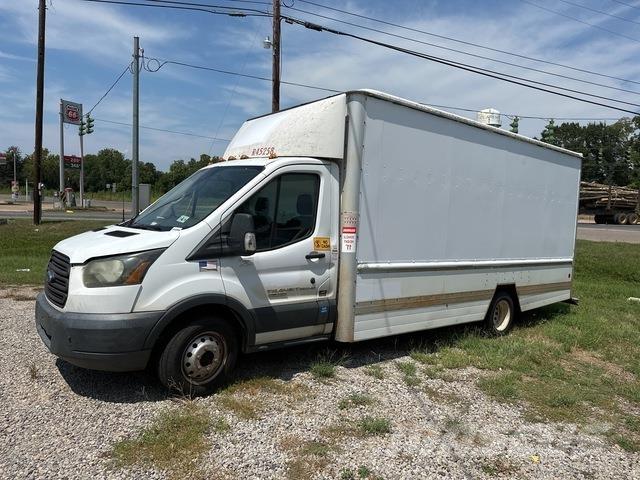 Ford Transit Dobozos teherautók