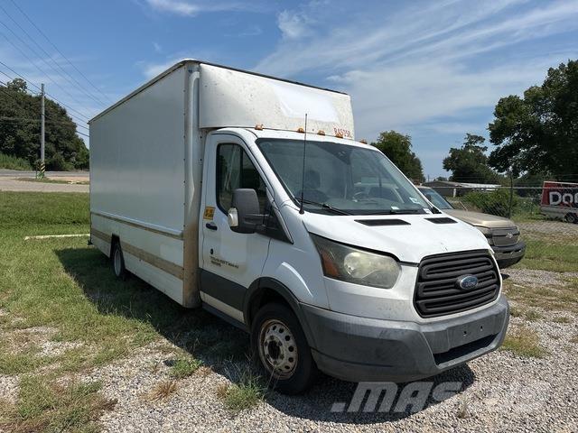 Ford Transit Dobozos teherautók