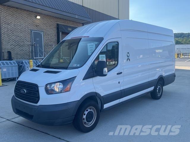Ford Transit Dobozos teherautók