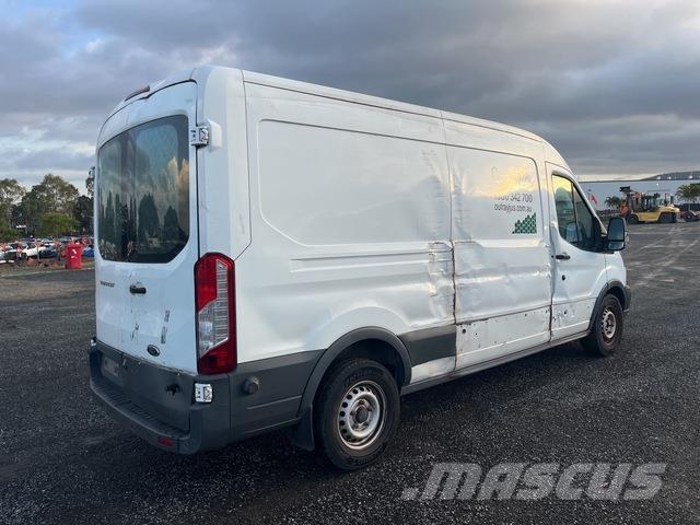 Ford Transit Transporterek