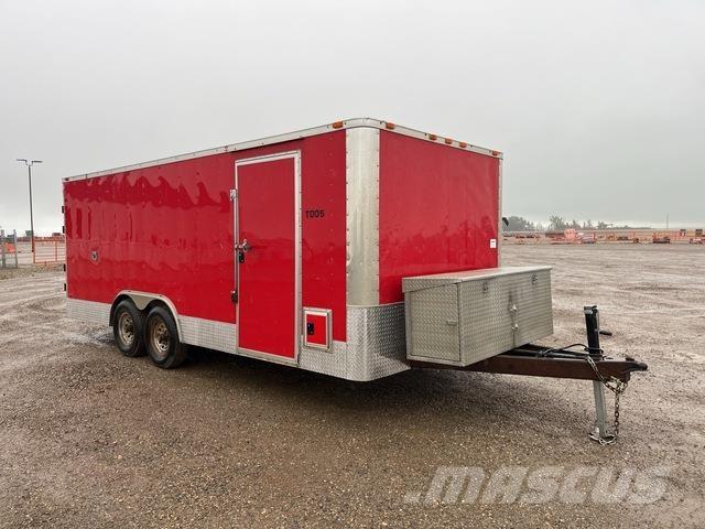  Freedom Dobozos pótkocsik