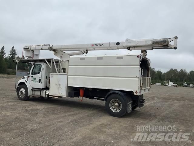 Freightliner  Teherautóra szerelt emelők és állványok