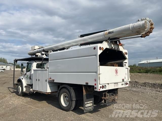 Freightliner  Teherautóra szerelt emelők és állványok