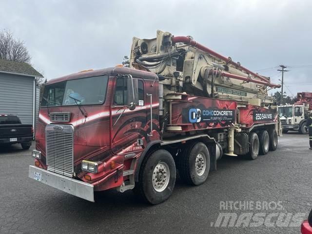 Freightliner  Betonpumpák