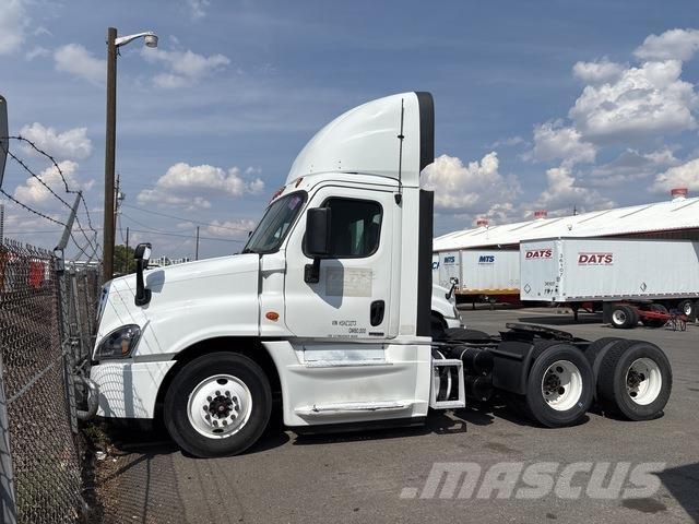Freightliner  Nyergesvontatók