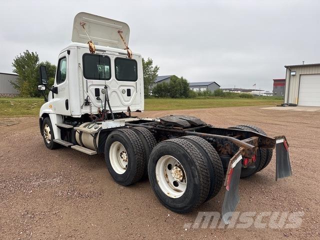 Freightliner  Nyergesvontatók