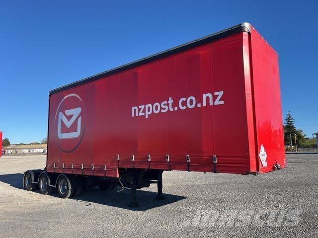 Fruehauf  Ponyvás pótkocsik