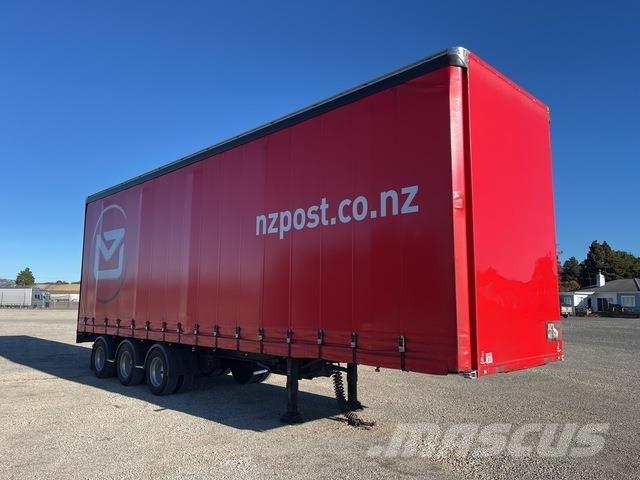 Fruehauf  Ponyvás pótkocsik