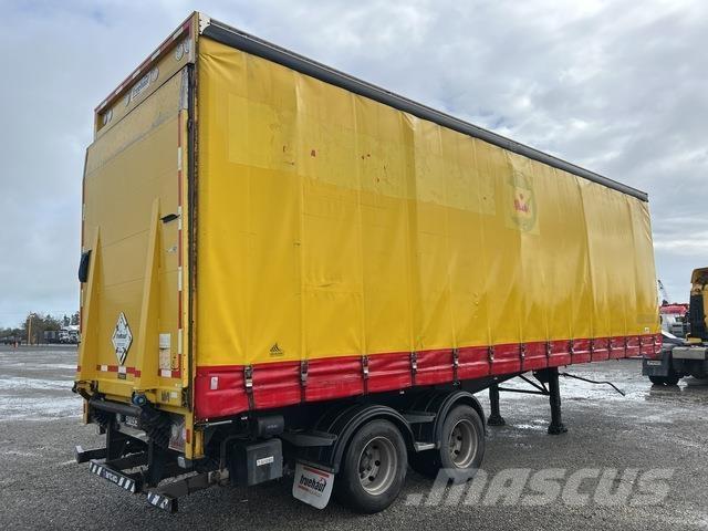 Fruehauf FBC Ponyvás pótkocsik