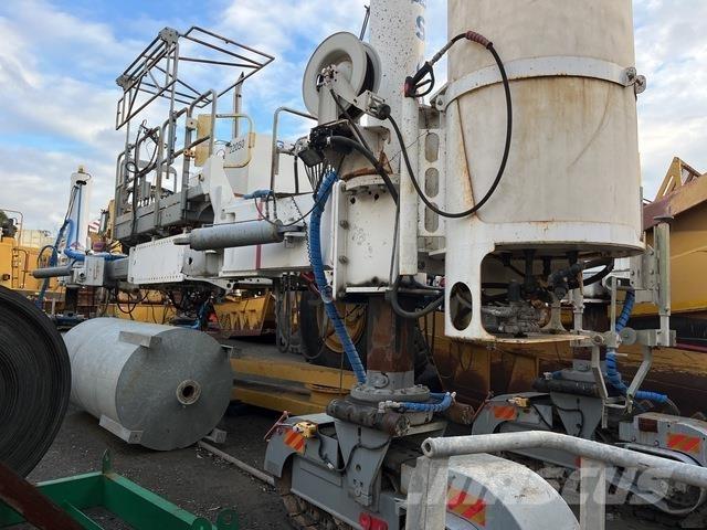  G & Z S400 Beton terítőgépek