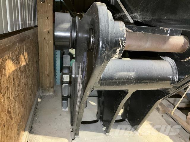 Genesis GMP70D Törőgépek