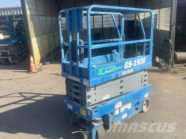 Genie GS-1930 Ollós emelők