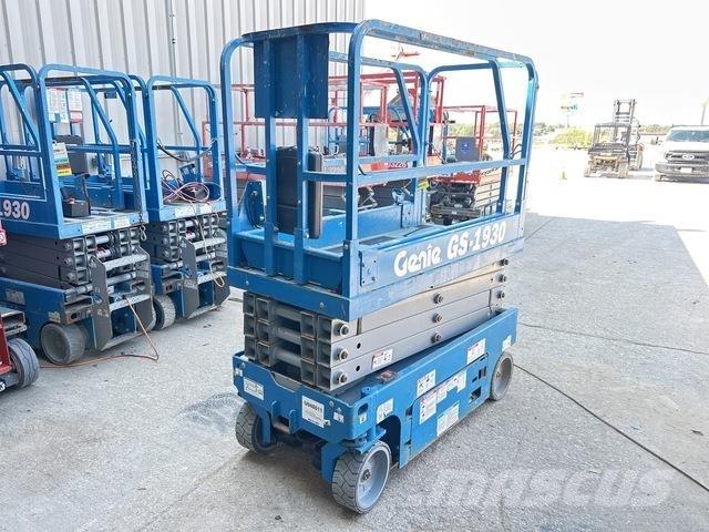 Genie GS-1930 Ollós emelők