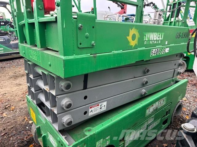 Genie GS-1930 Ollós emelők