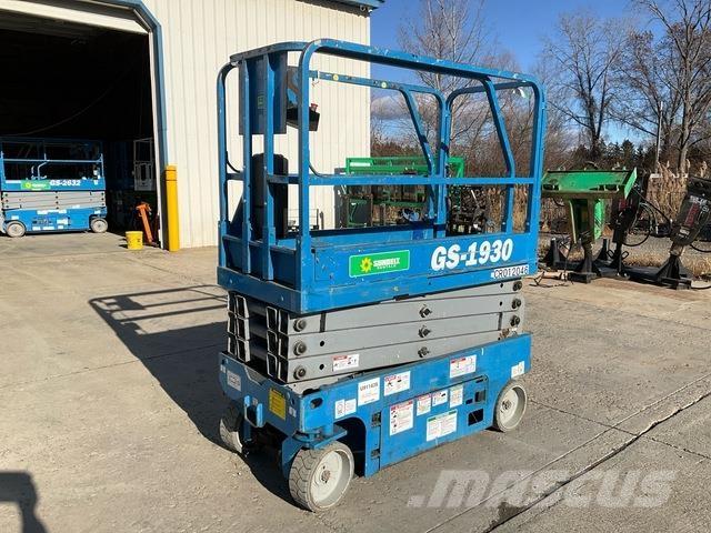 Genie GS-1930 Ollós emelők