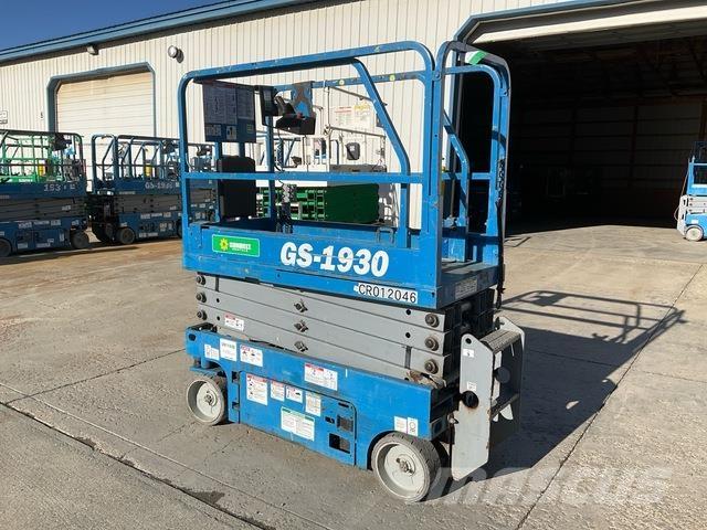 Genie GS-1930 Ollós emelők