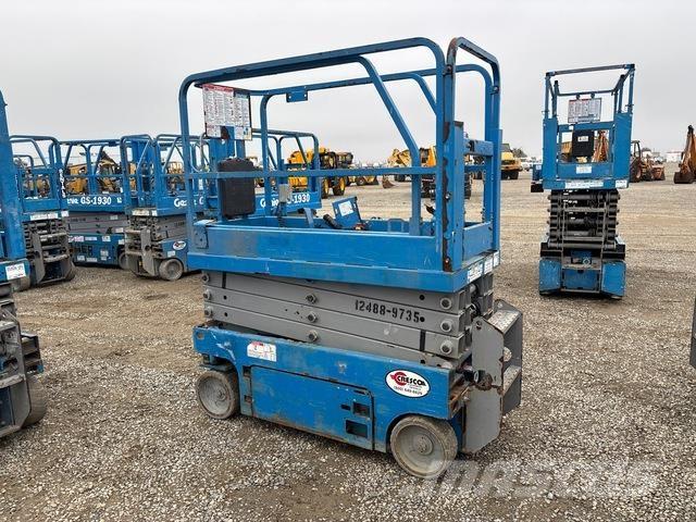 Genie GS-1930 Ollós emelők