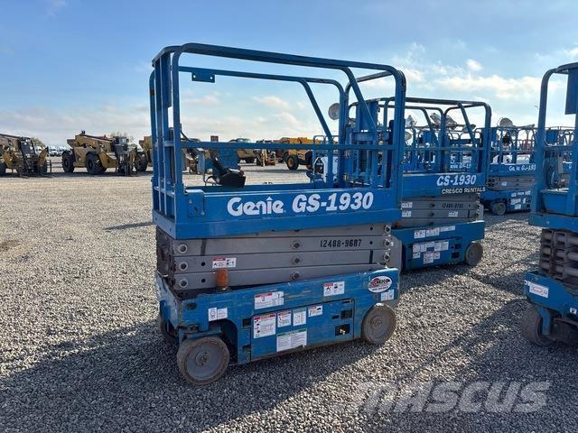 Genie GS-1930 Ollós emelők