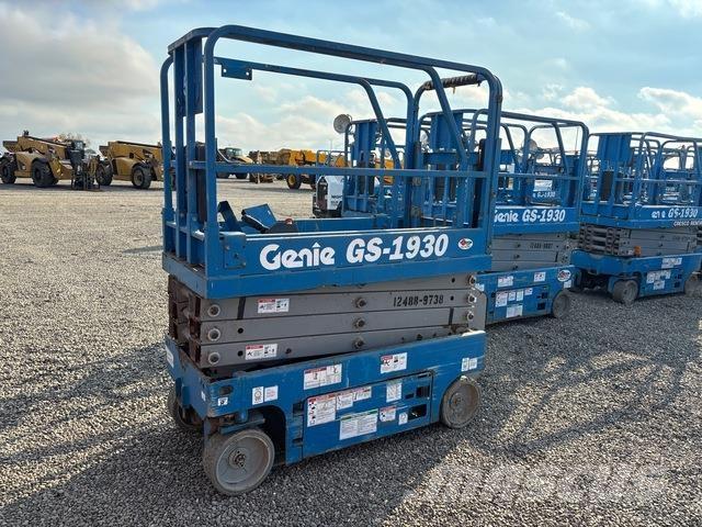 Genie GS-1930 Ollós emelők