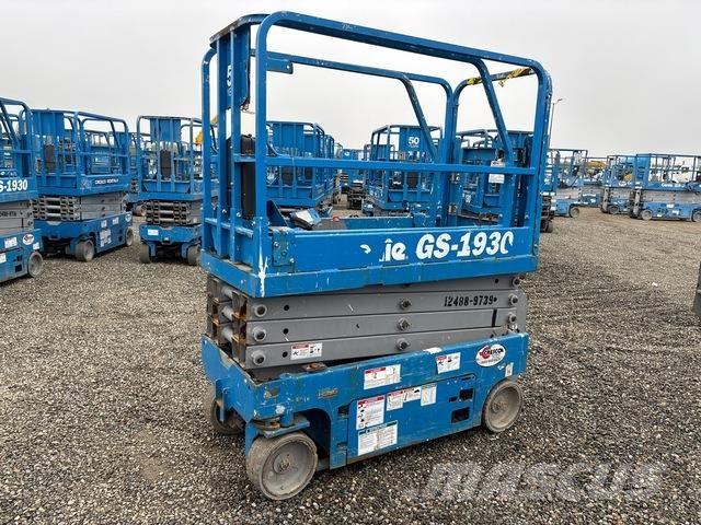 Genie GS-1930 Ollós emelők