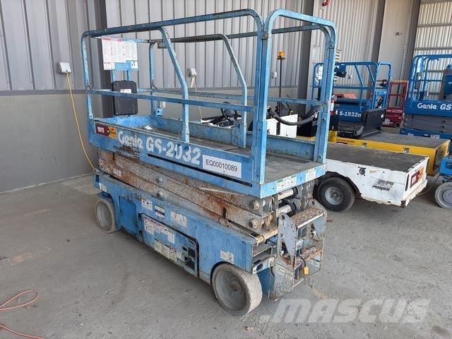 Genie GS-2032 Ollós emelők