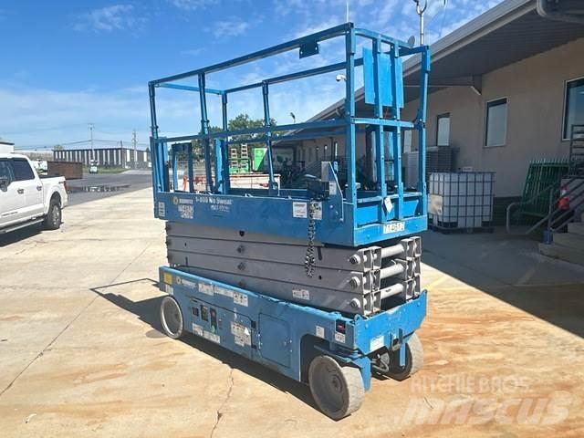 Genie GS-2632 Ollós emelők