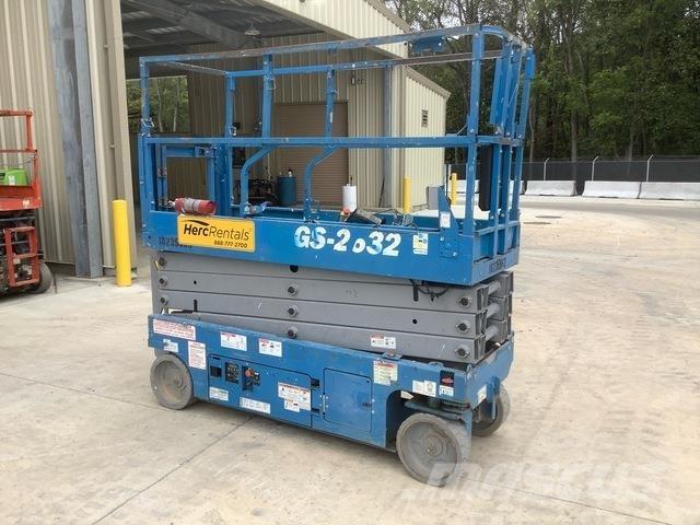 Genie GS-2632 Ollós emelők