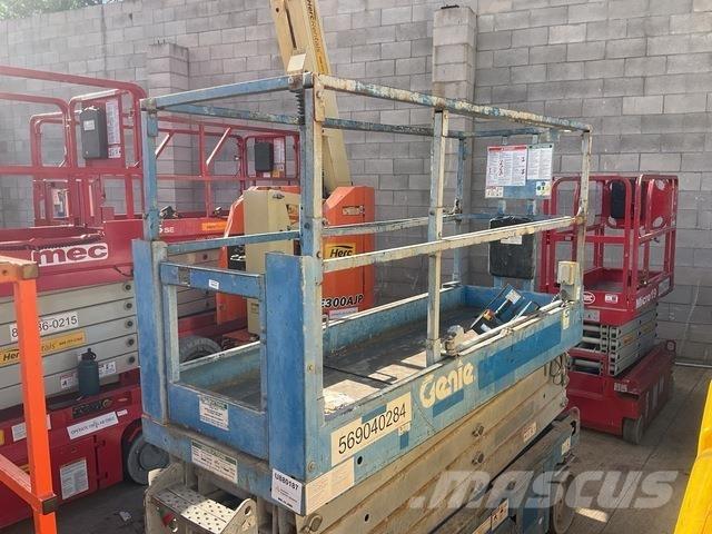 Genie GS-2632 Ollós emelők