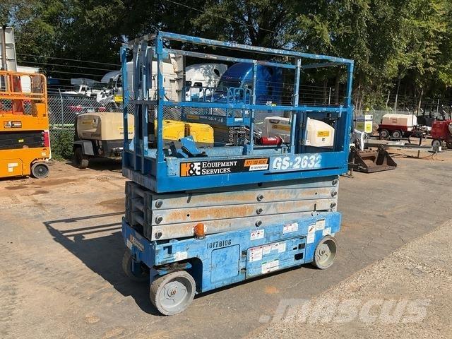 Genie GS-2632 Ollós emelők