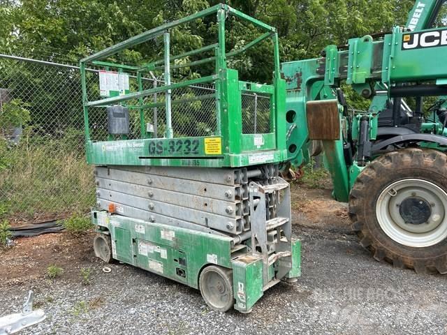 Genie GS-3232 Ollós emelők