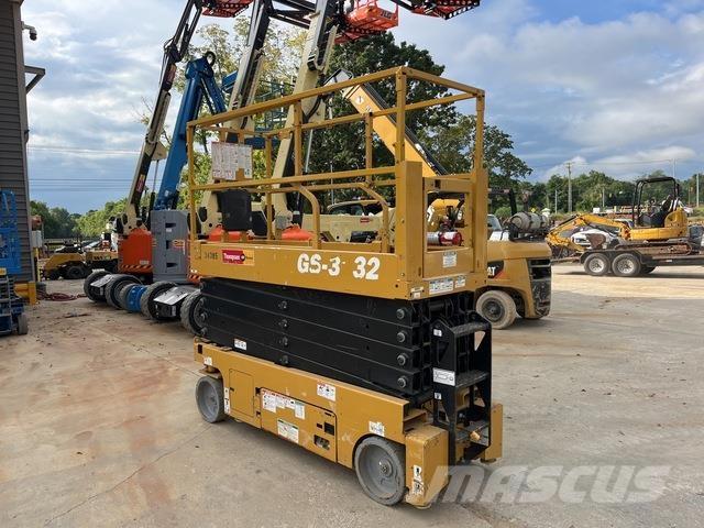 Genie GS-3232 Ollós emelők