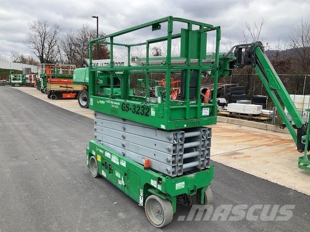 Genie GS-3232 Ollós emelők