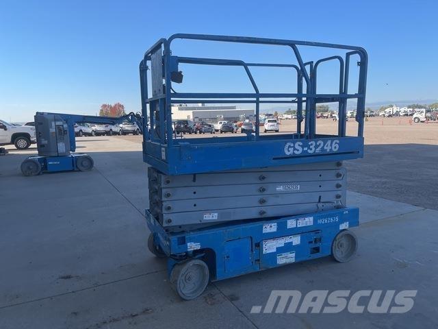 Genie GS-3246 Ollós emelők