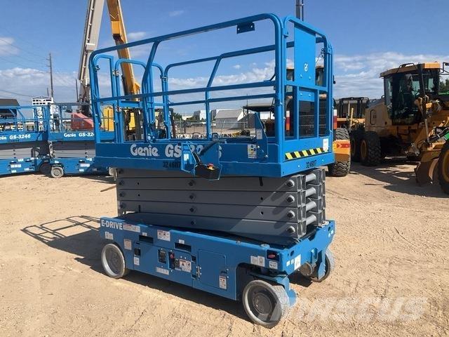 Genie GS-3246 Ollós emelők