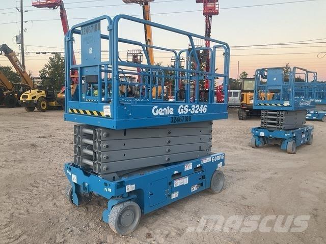 Genie GS-3246 Ollós emelők
